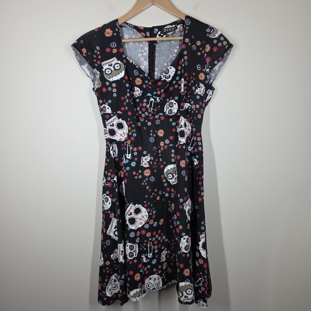 Oten Sugar Skull Fit And Flare Skater Dress Cap Sleeve Day Of The Dead Large